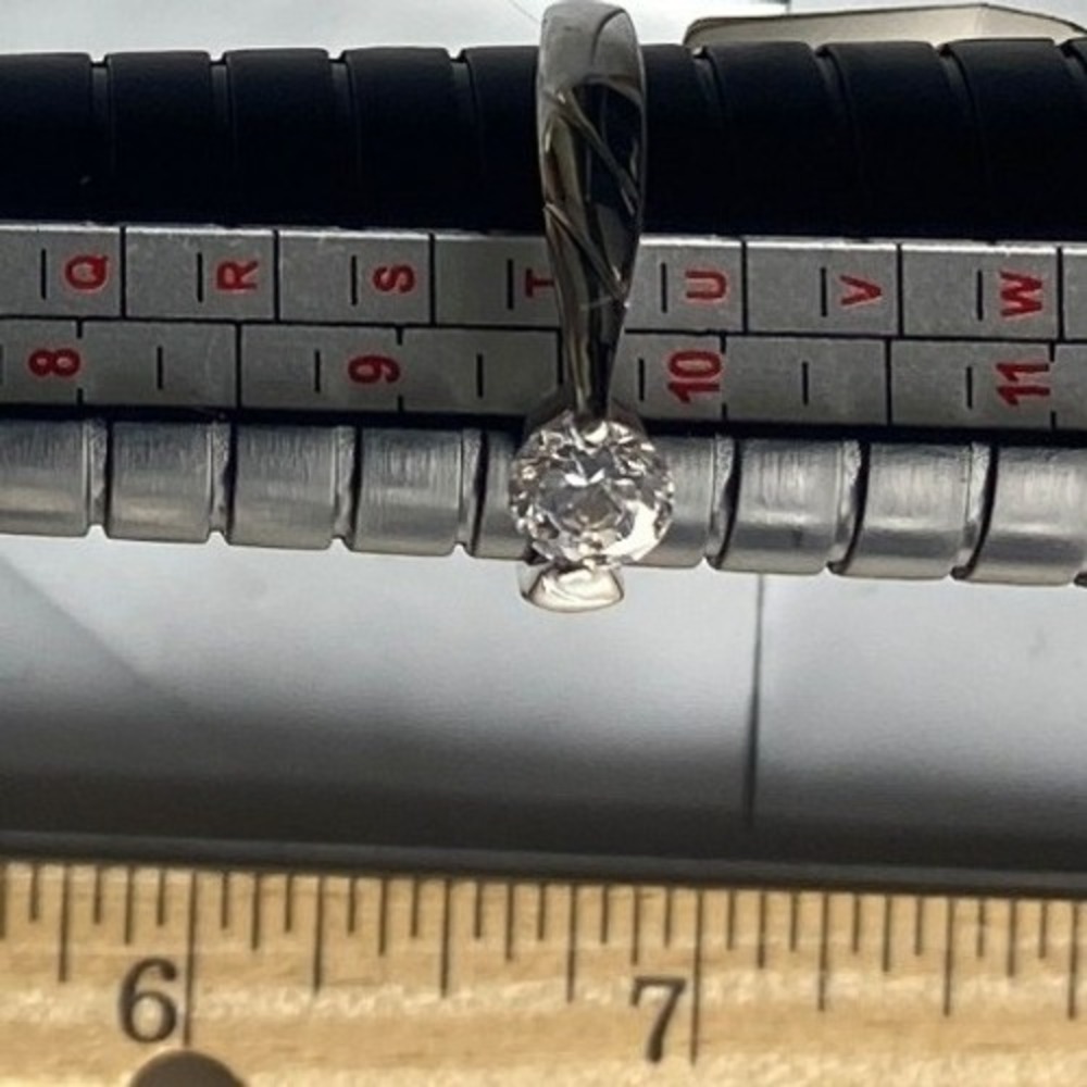 Silver Tone Solitaire Engagement Ring Round Clear‎ Stone CZ Style Fashion size 7